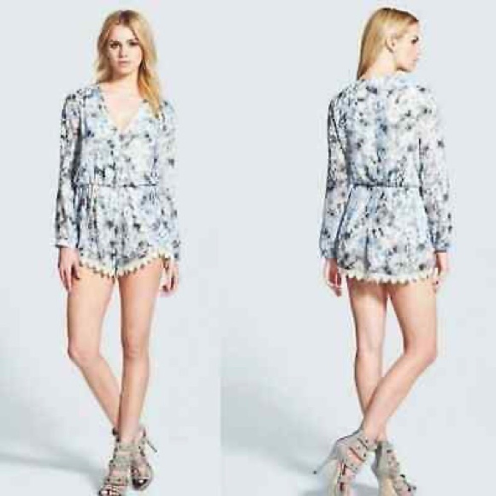 ASTR Sheer Sleeve Lace Crochet Trim Faux Wrap Surplice Watercolor Romper Size M